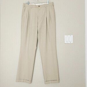 Roundtree & Yorke Men’s Beige Pleated Classic Fit Dress Pants Size 34X32